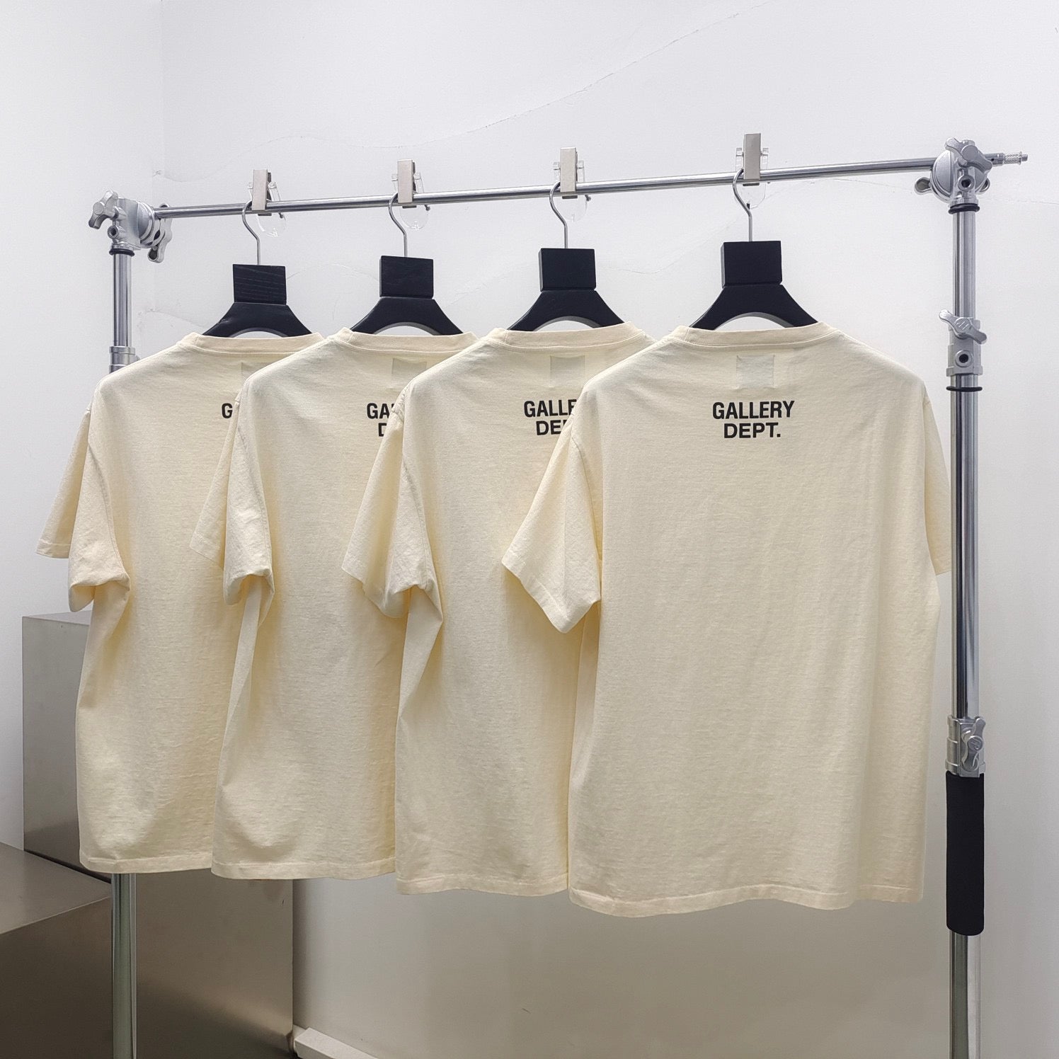 Light Pink T-shirt - FashionHype.xyz