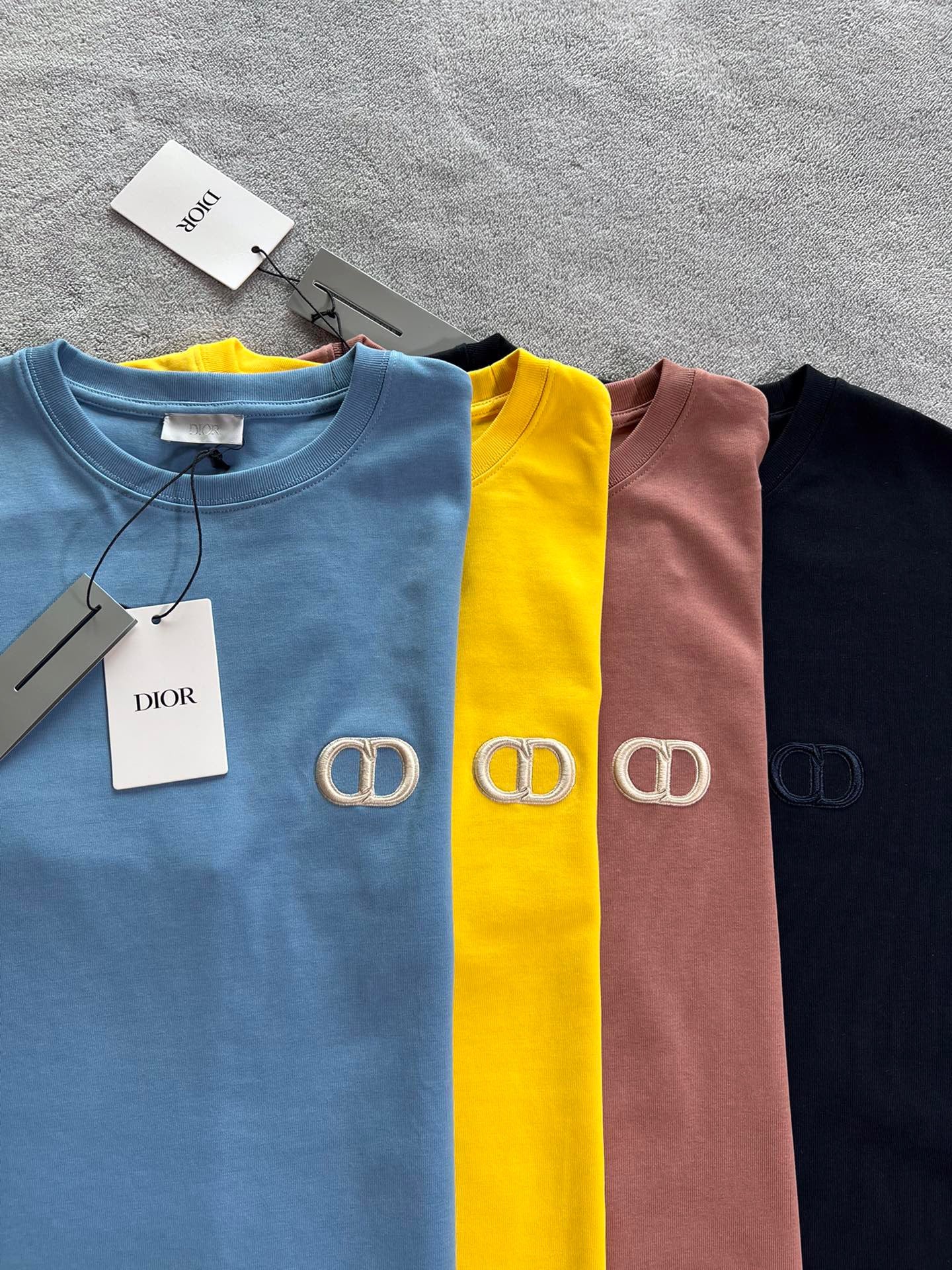 Gelbes T-Shirt - Größe M