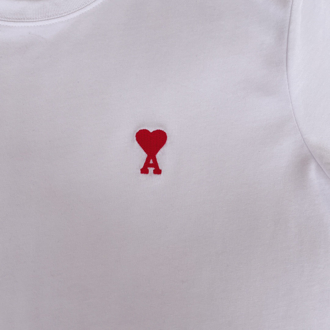White and Black T-shirt - FashionHype.xyz