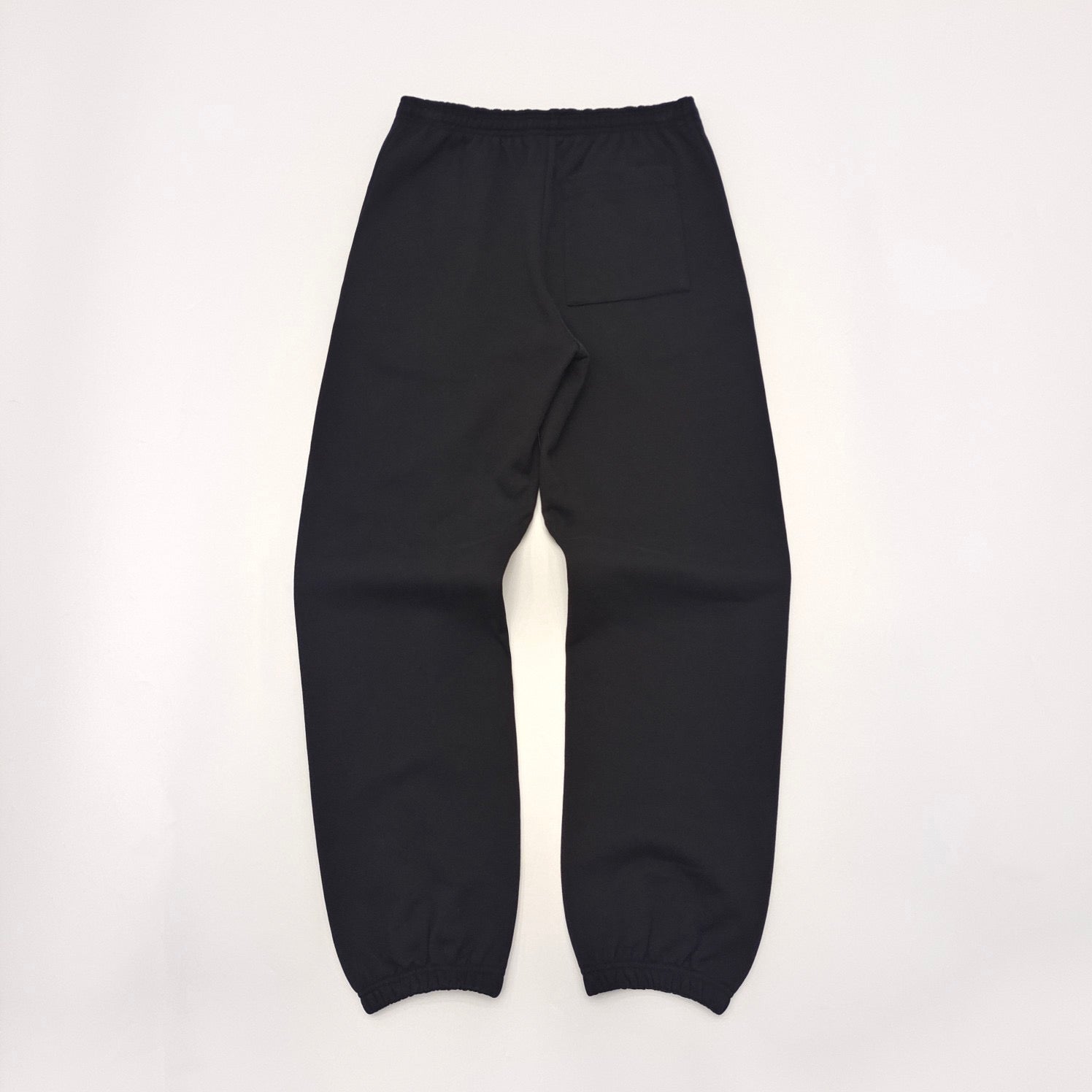 Schwarze Hosen