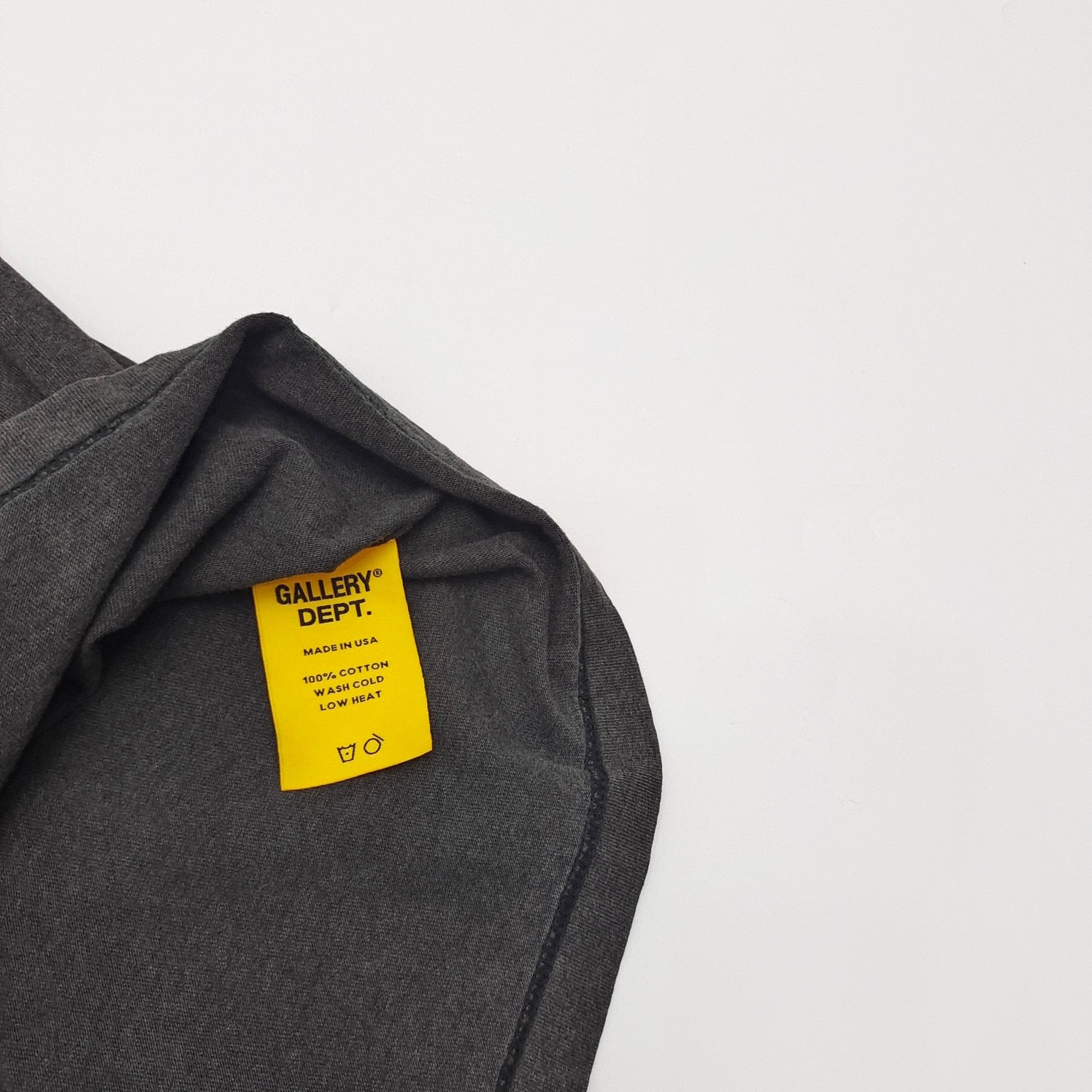 Schwarzes T-Shirt