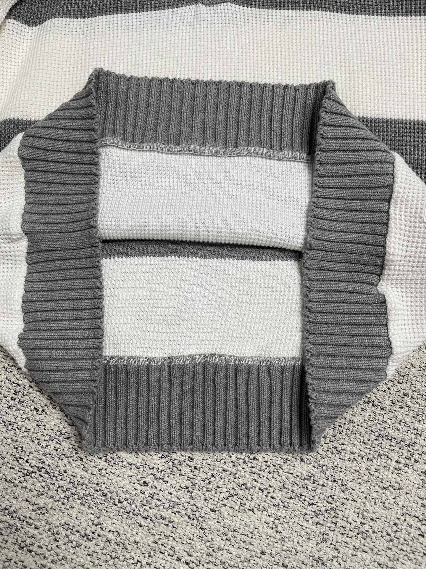 Weißgraues Trikot