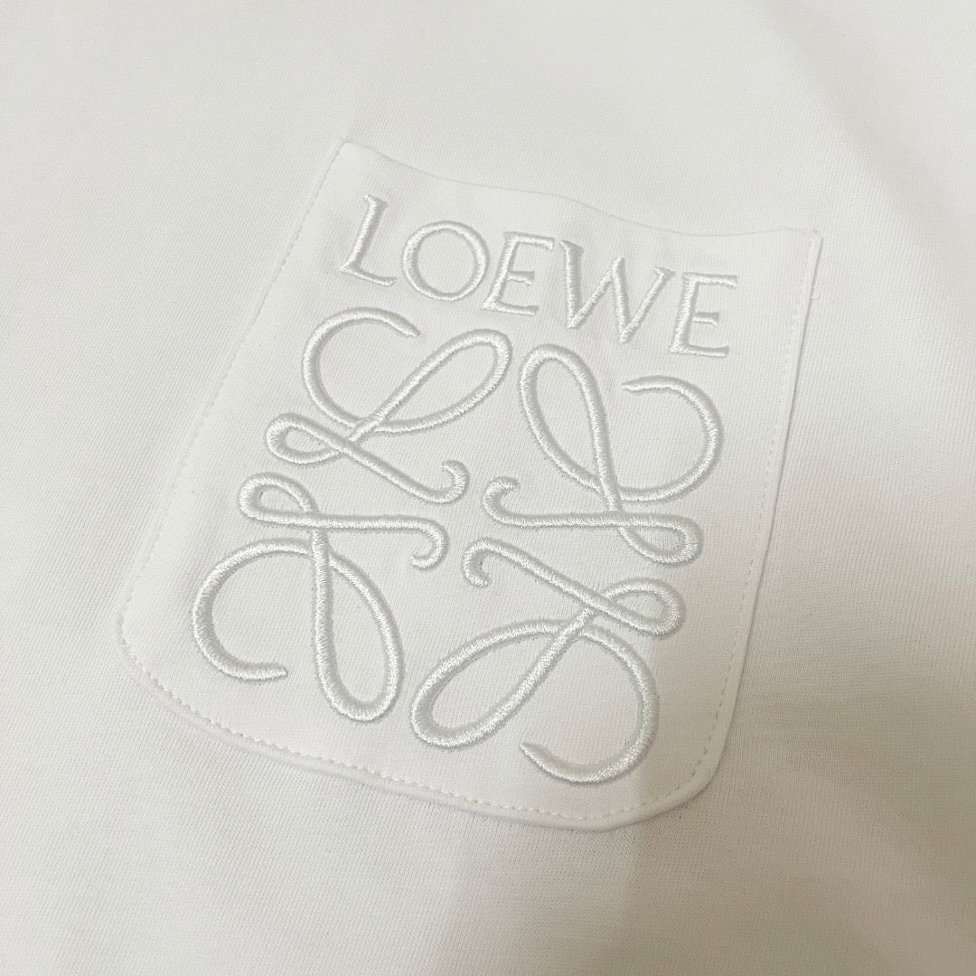 White, Black and Green T-shirt - FashionHype.xyz