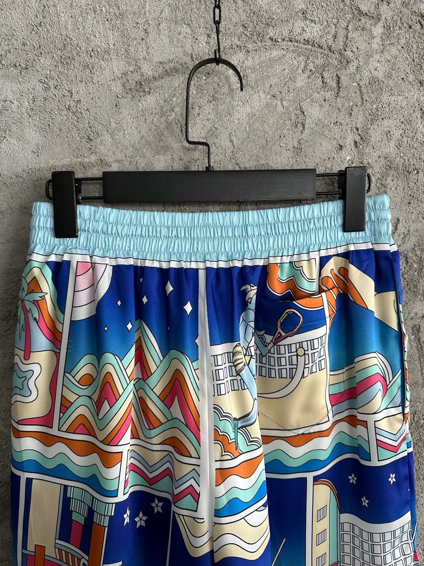 Mehrfarbige Shorts
