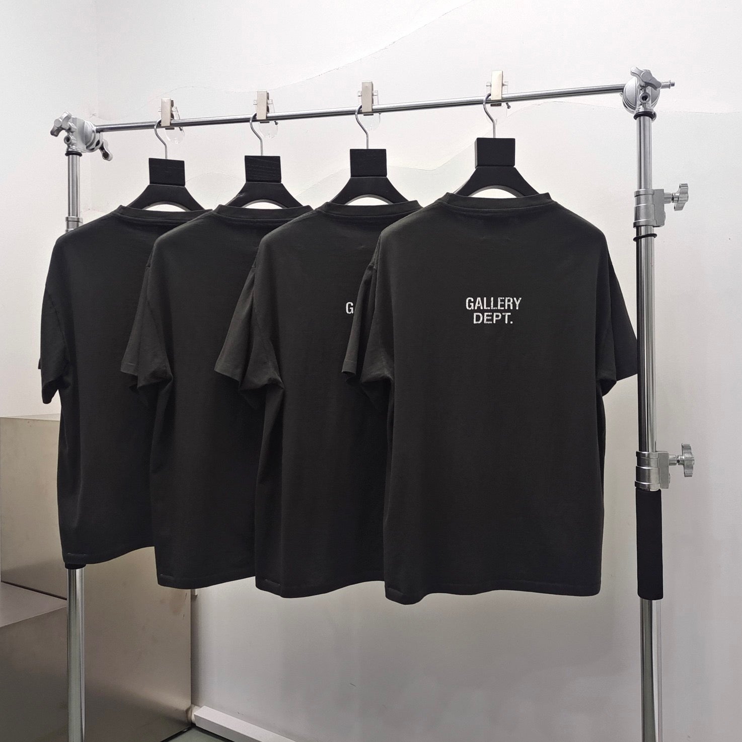 Schwarzes T-Shirt