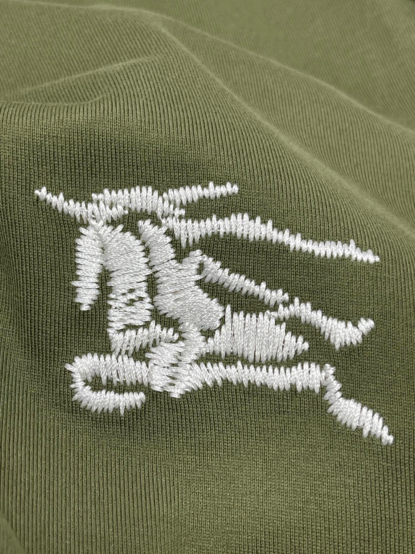 Grey and Green T-shirt - FashionHype.xyz