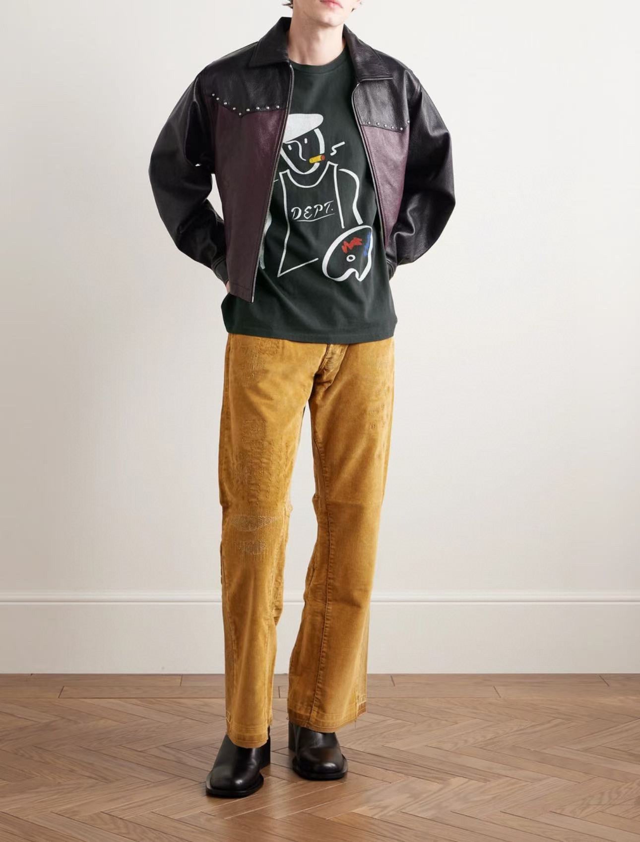 Schwarzes T-Shirt