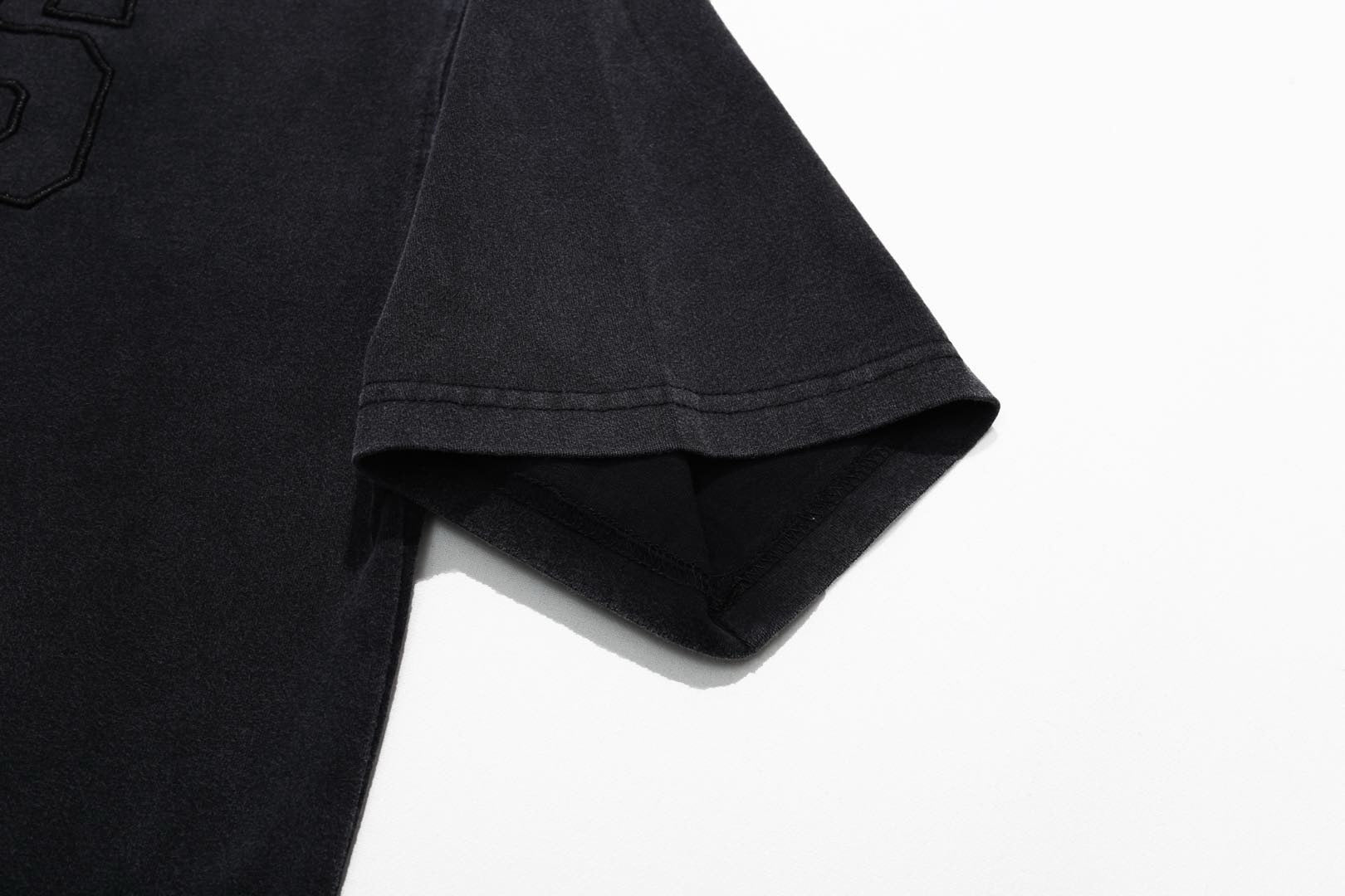 Black T-Shirt - FashionHype.xyz
