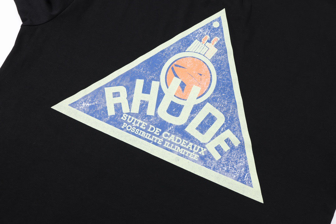 Black T-shirt - FashionHype.xyz