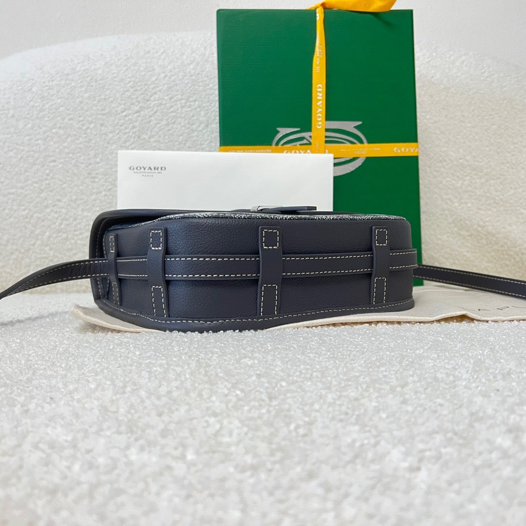 Mehrfarbige Tasche