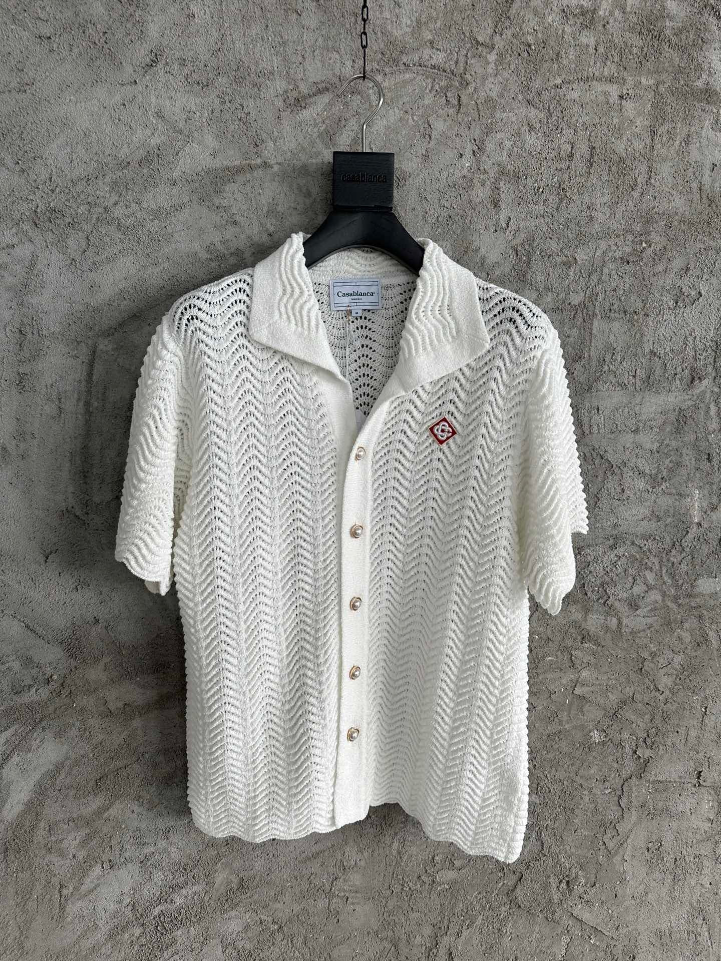 White  Shirt - FashionHype.xyz