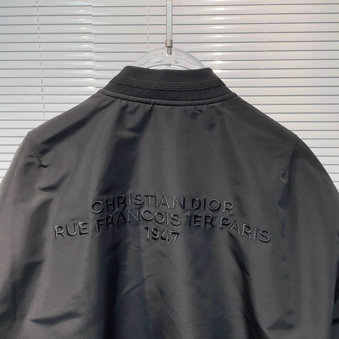 Black Jacket - FashionHype.xyz