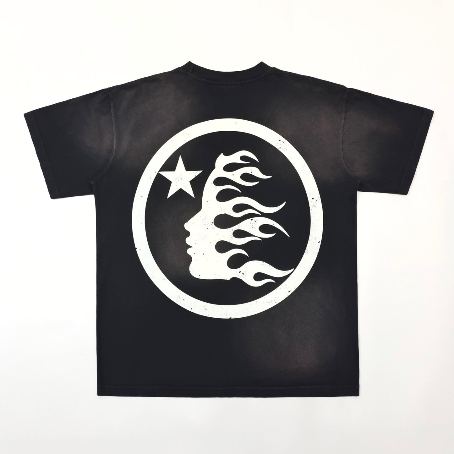 Dunkelschwarzes T-Shirt