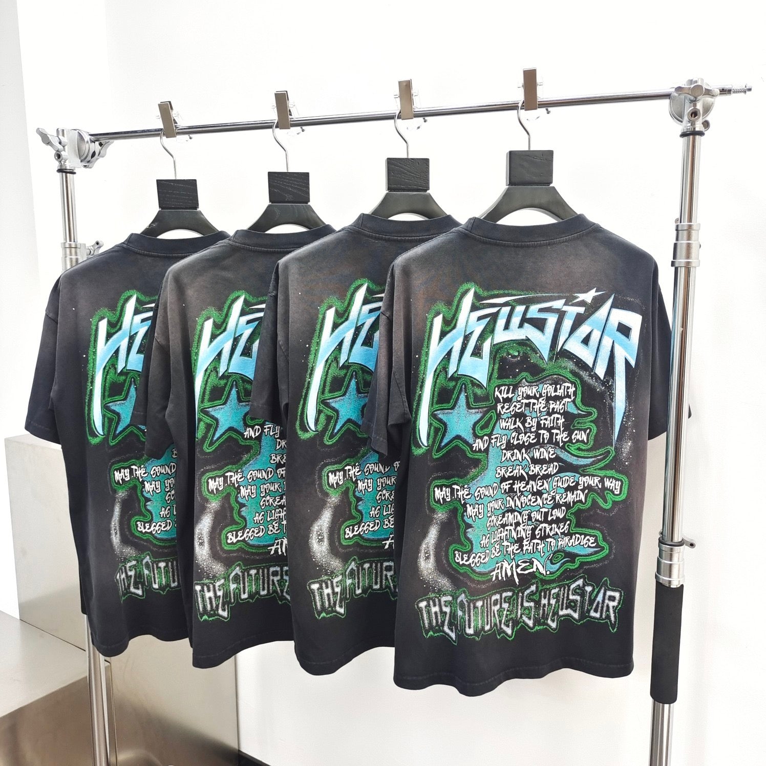 Dark black T-shirt - FashionHype.xyz