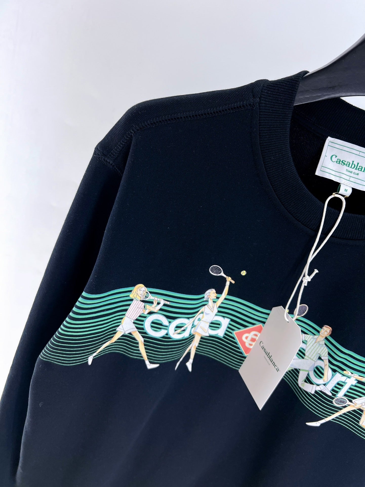 Schwarz-weißes Sweatshirt