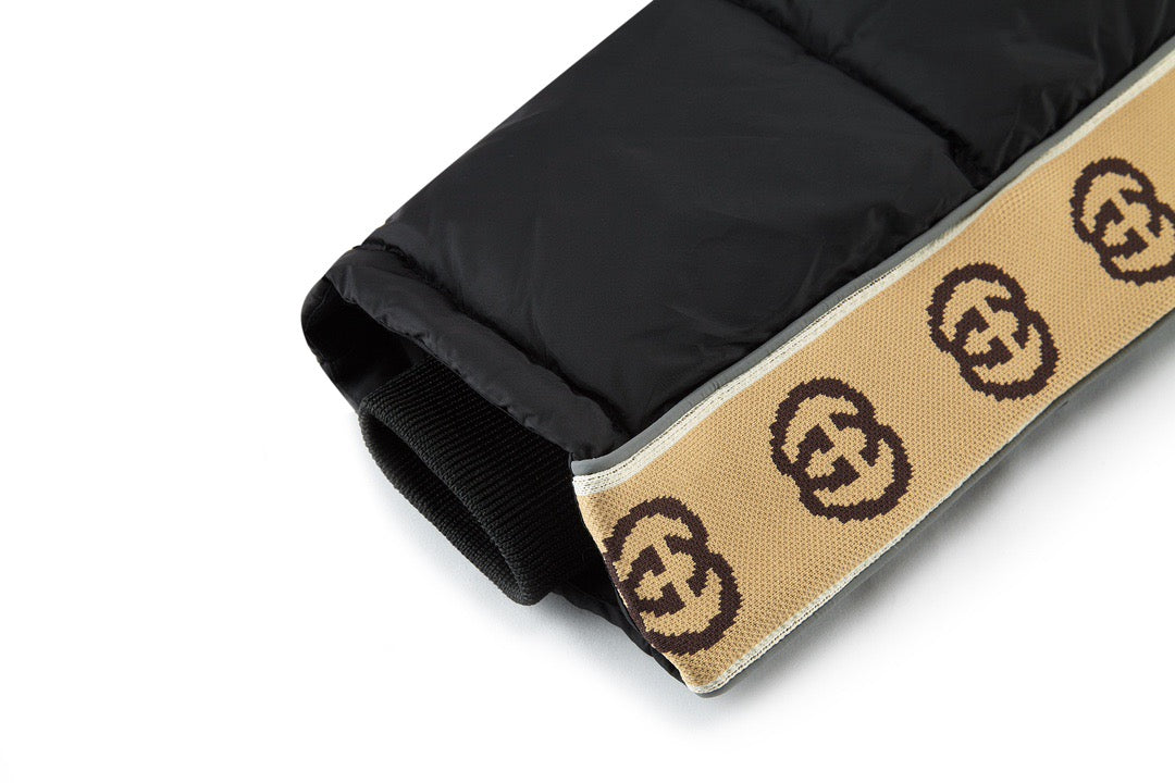 Schwarze Jacke