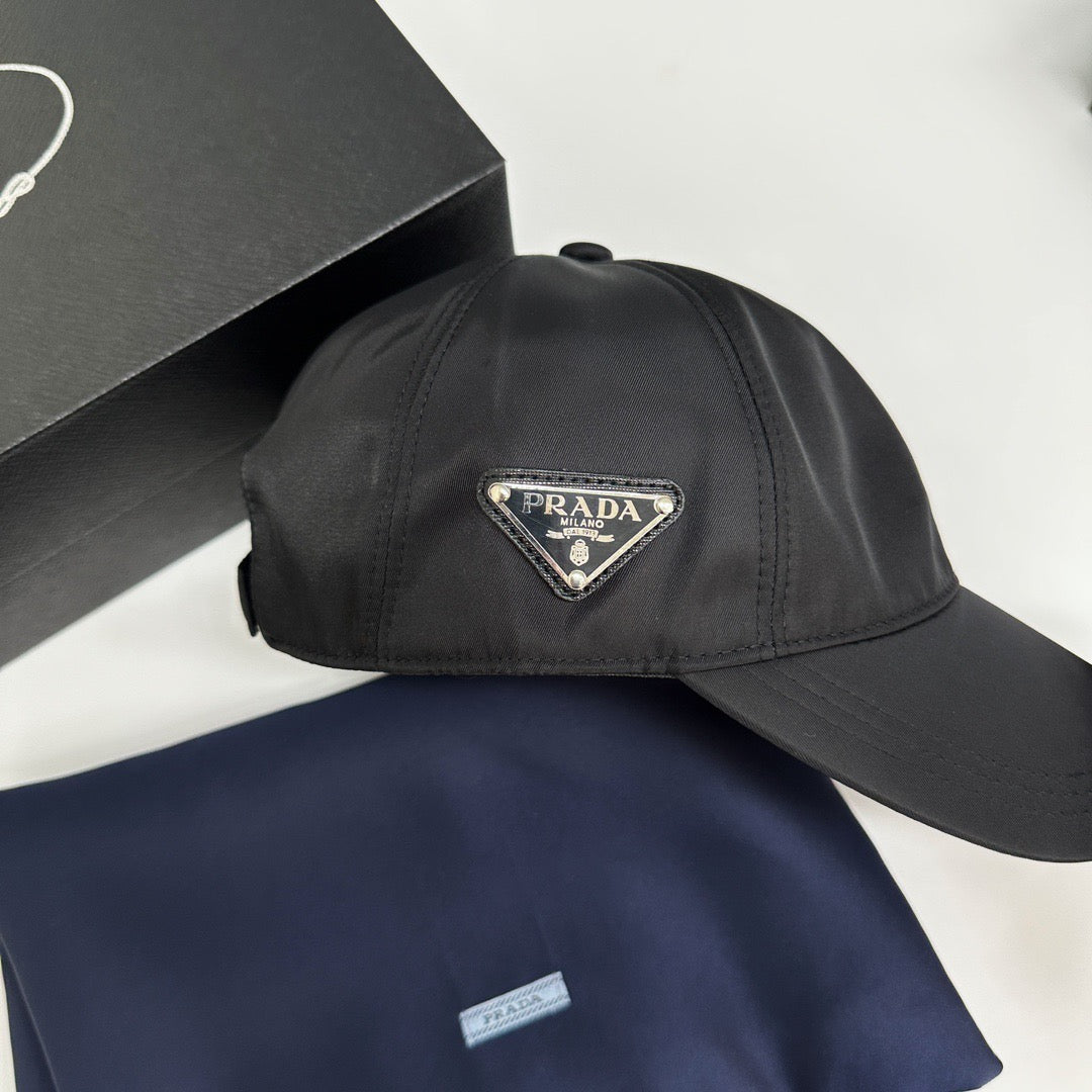 Black Cap - FashionHype.xyz