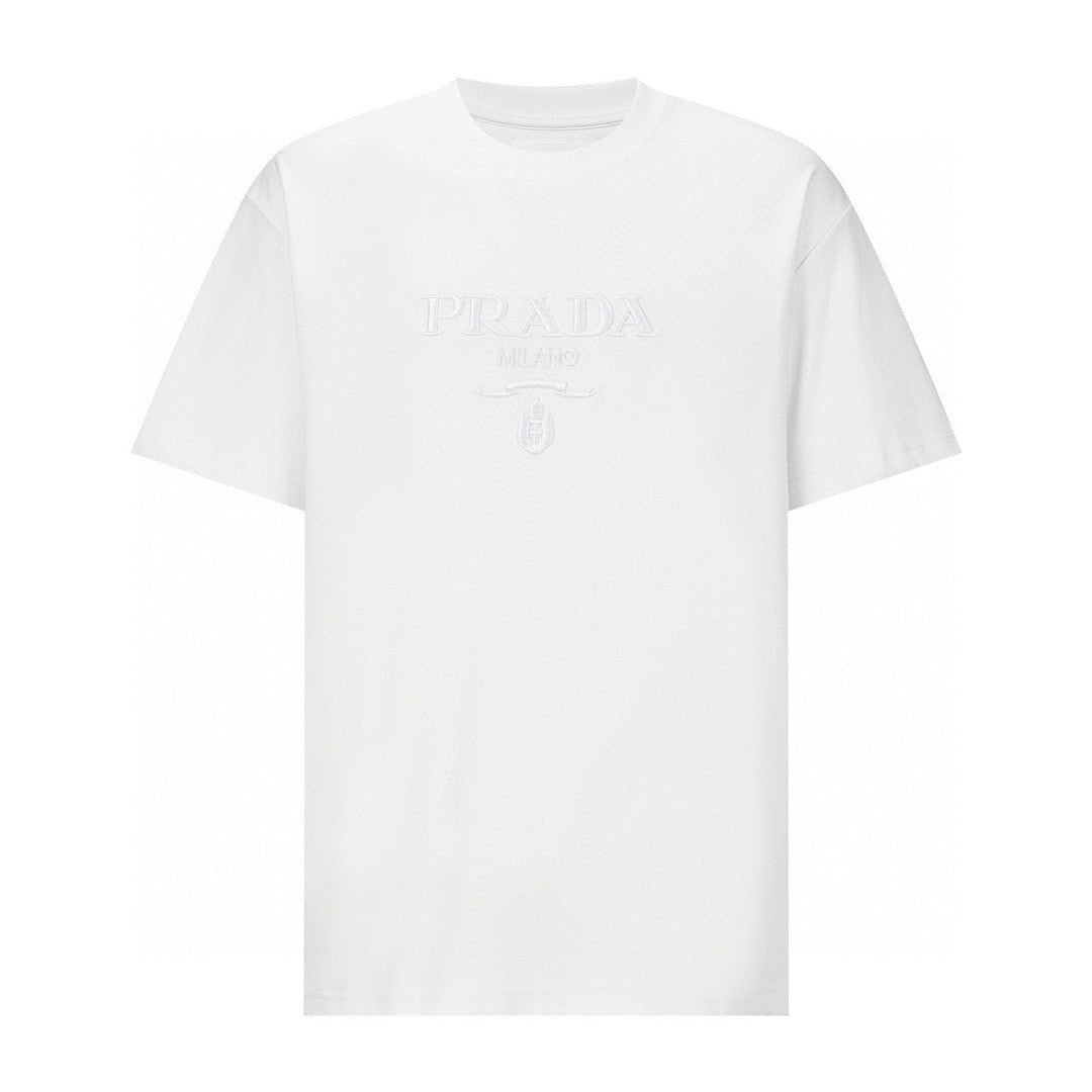 Black and White T-shirt - FashionHype.xyz