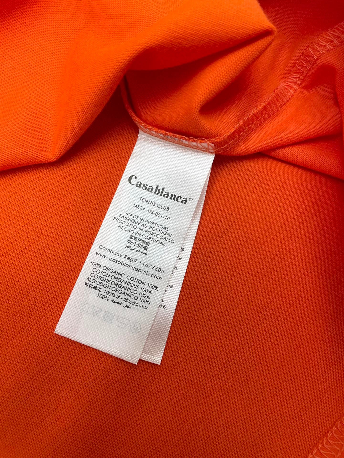 Orangefarbenes T-Shirt