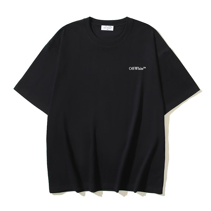 Schwarz-weißes T-Shirt