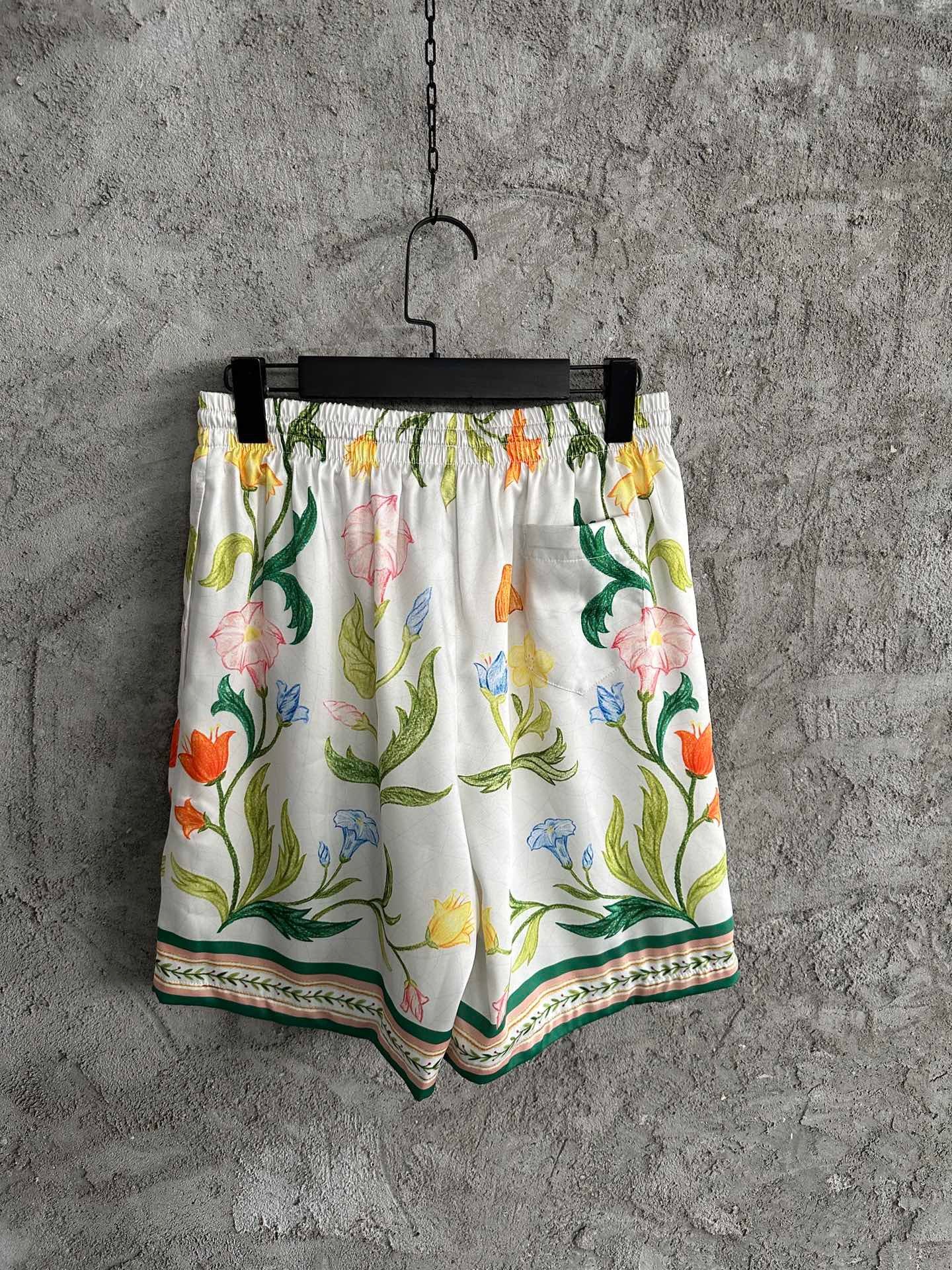 Mehrfarbige Shorts