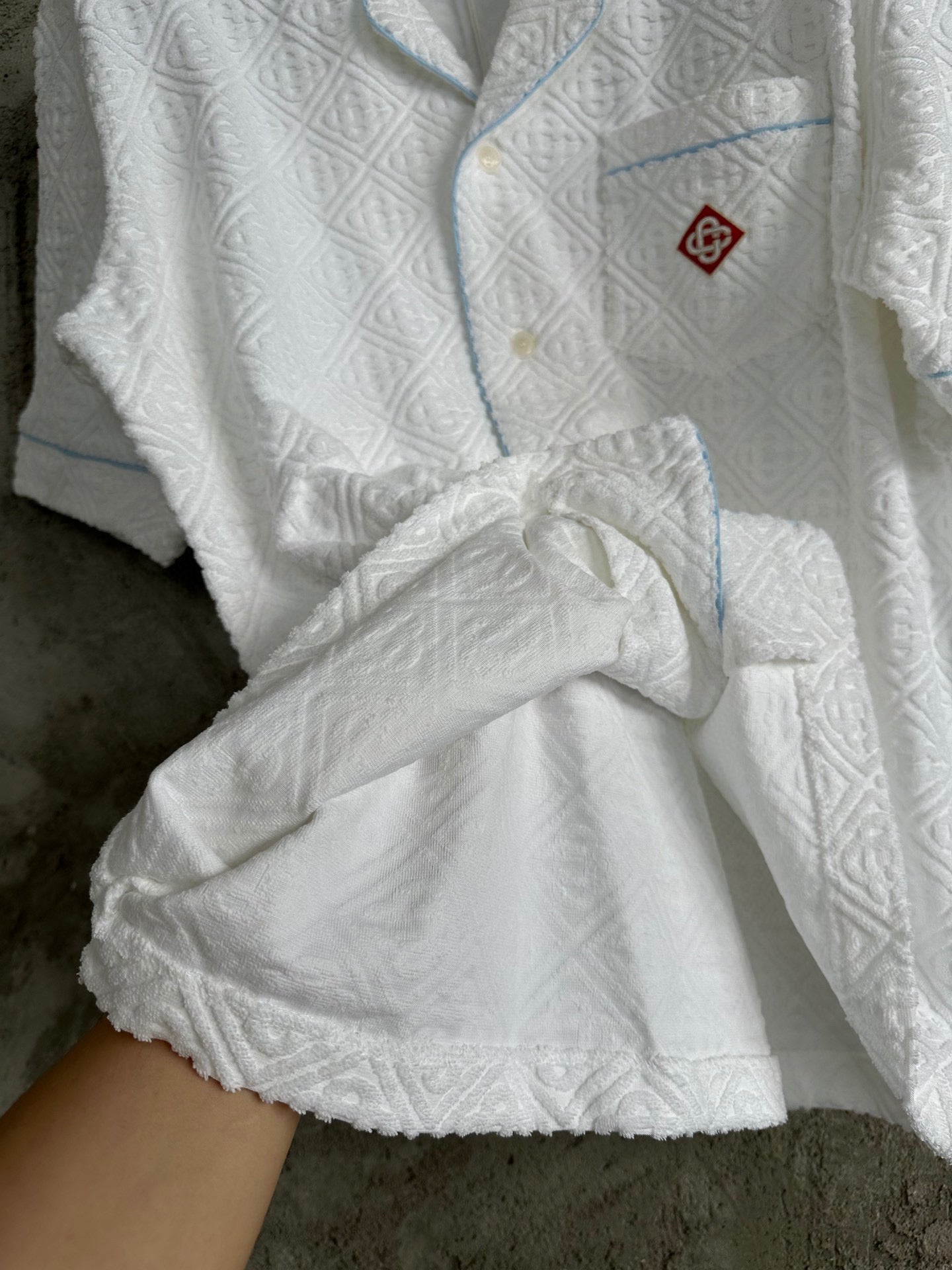 Weiße Jacke
