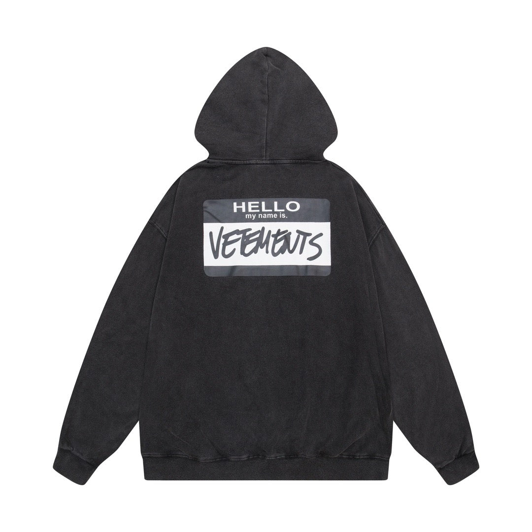 Schwarzer Hoodie