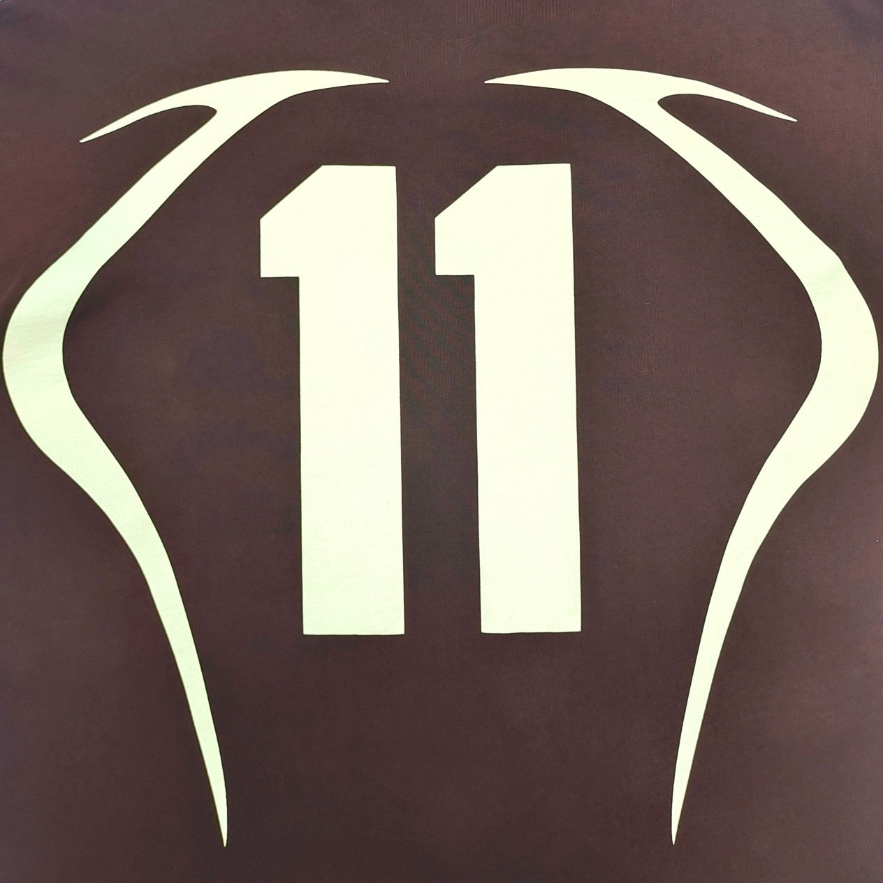 Braunes T-Shirt