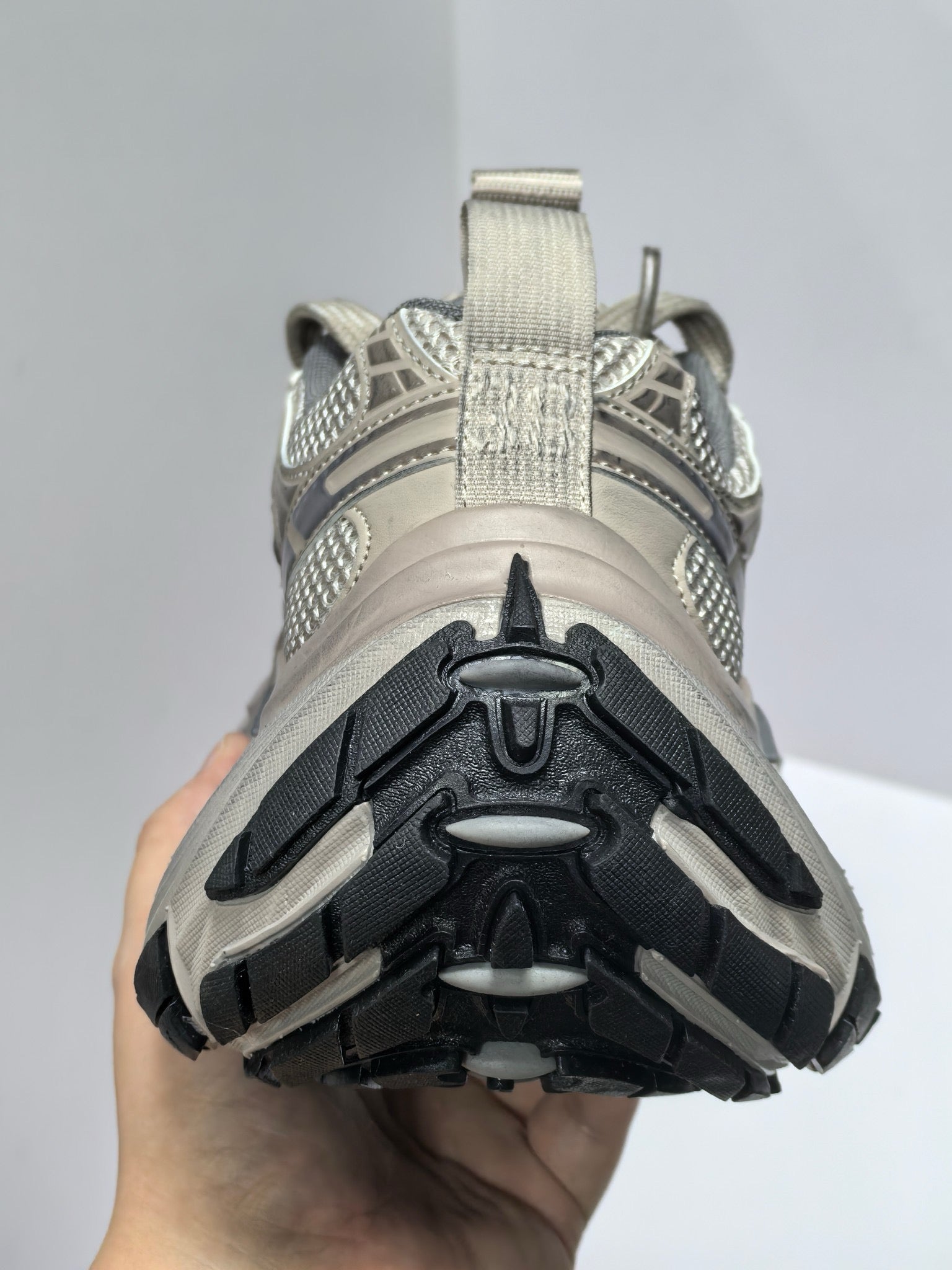 Mehrfarbige Schuhe