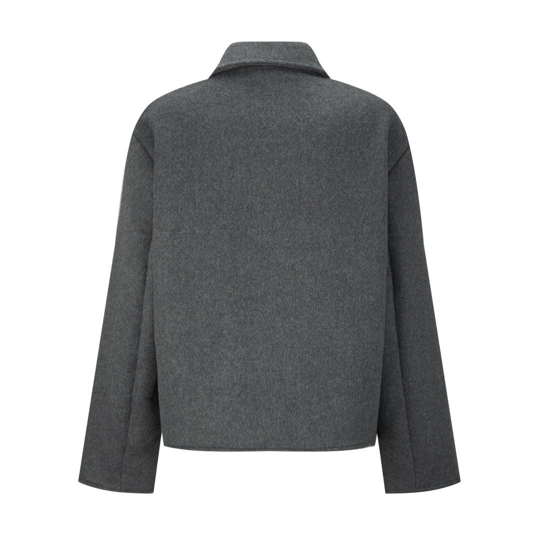 Graue Jacke