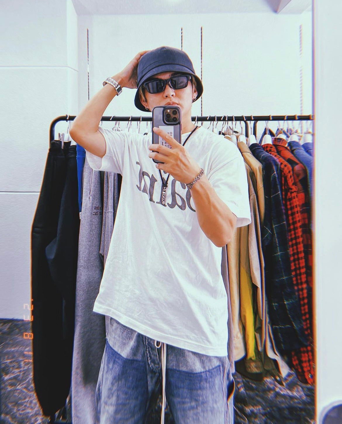 White T-shirt - FashionHype.xyz