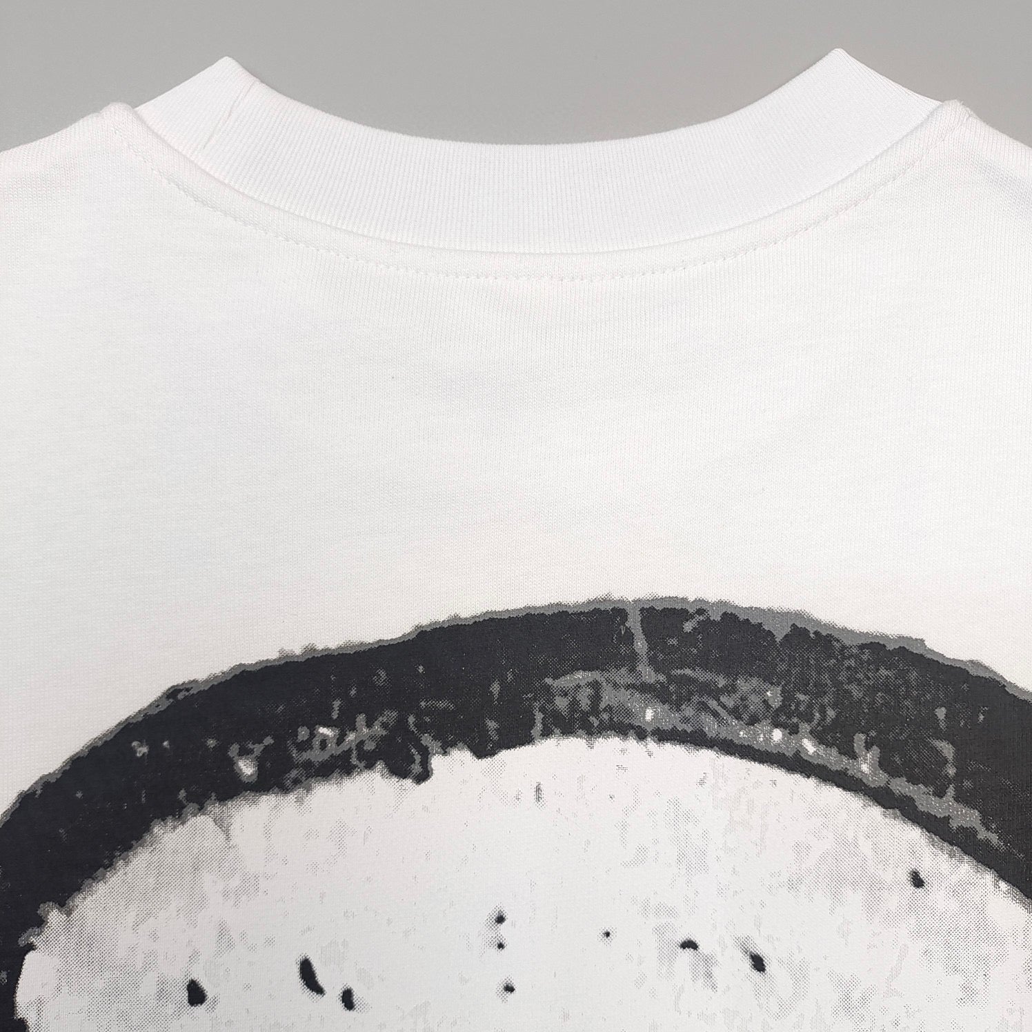 Weißes T-Shirt