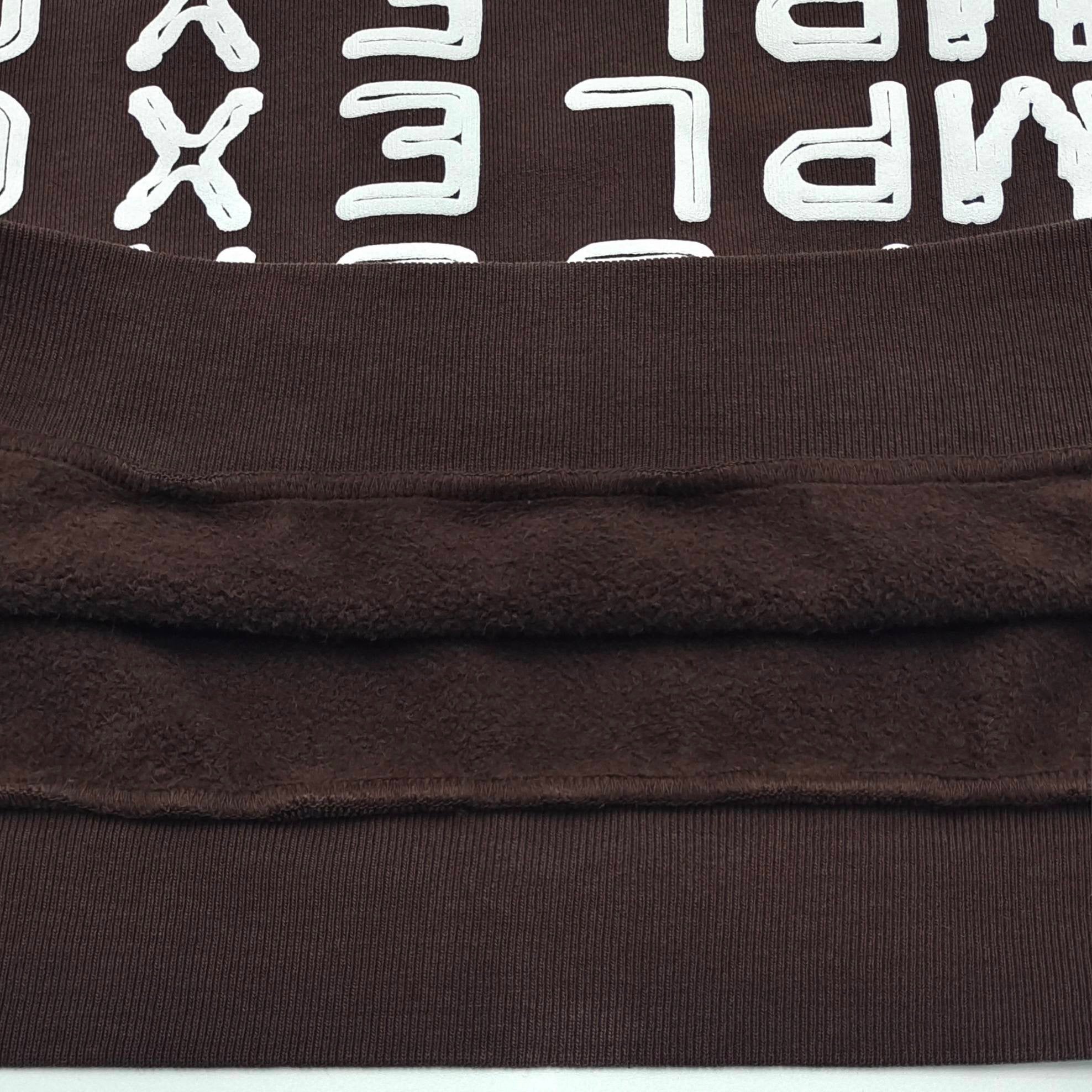 Dunkelschwarzes Sweatshirt