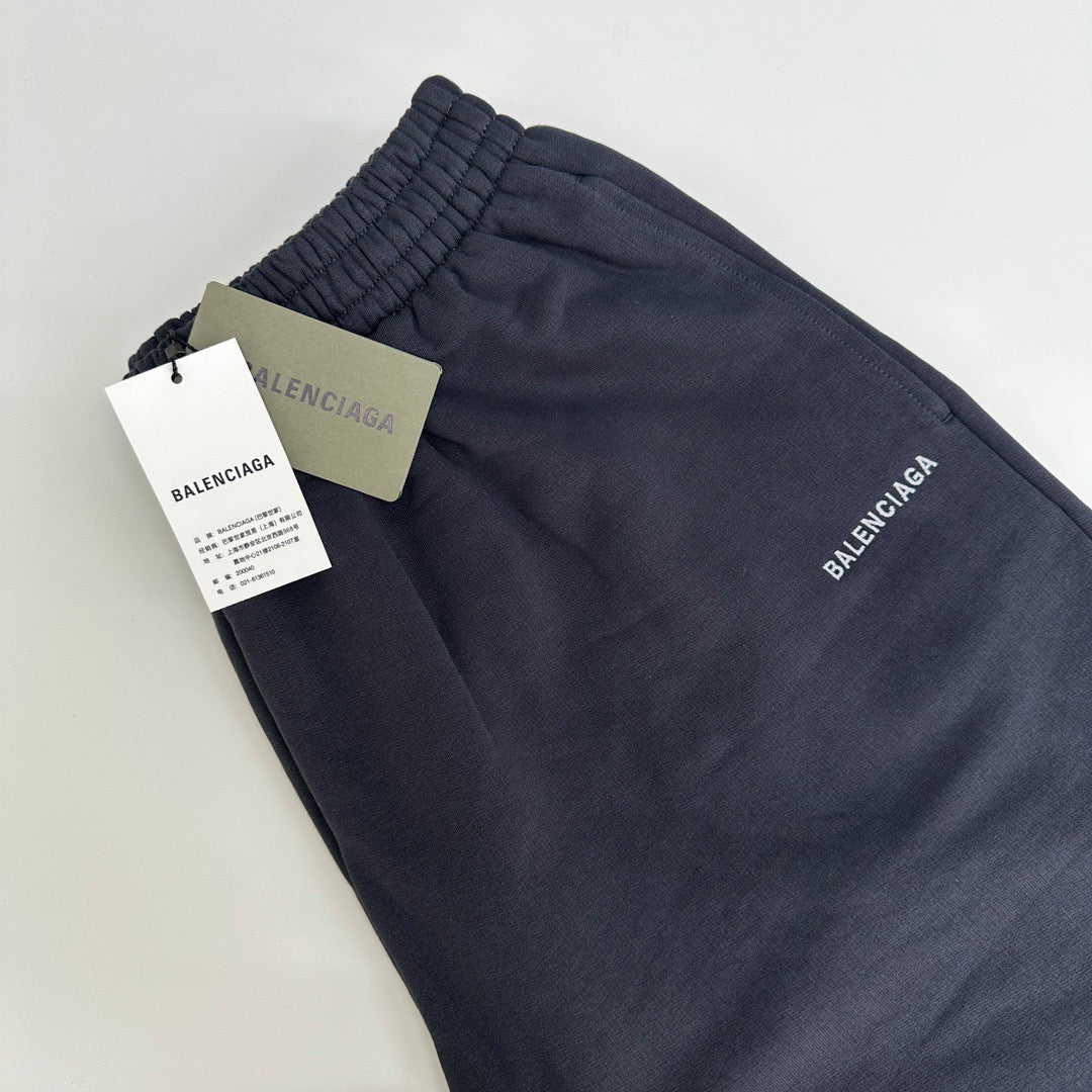 Black Short - FashionHype.xyz