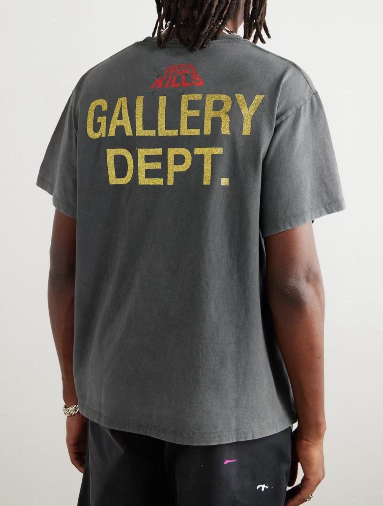 Graues T-Shirt