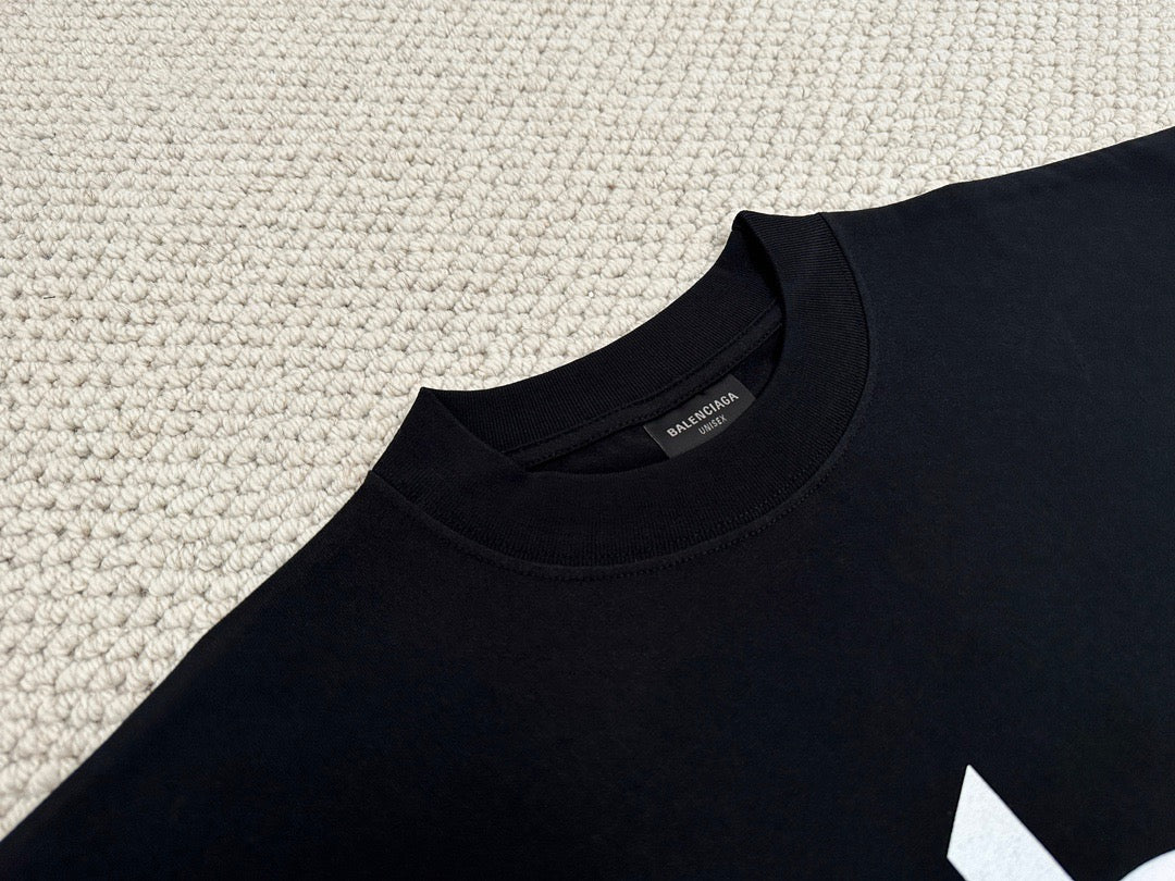 Schwarzes T-Shirt