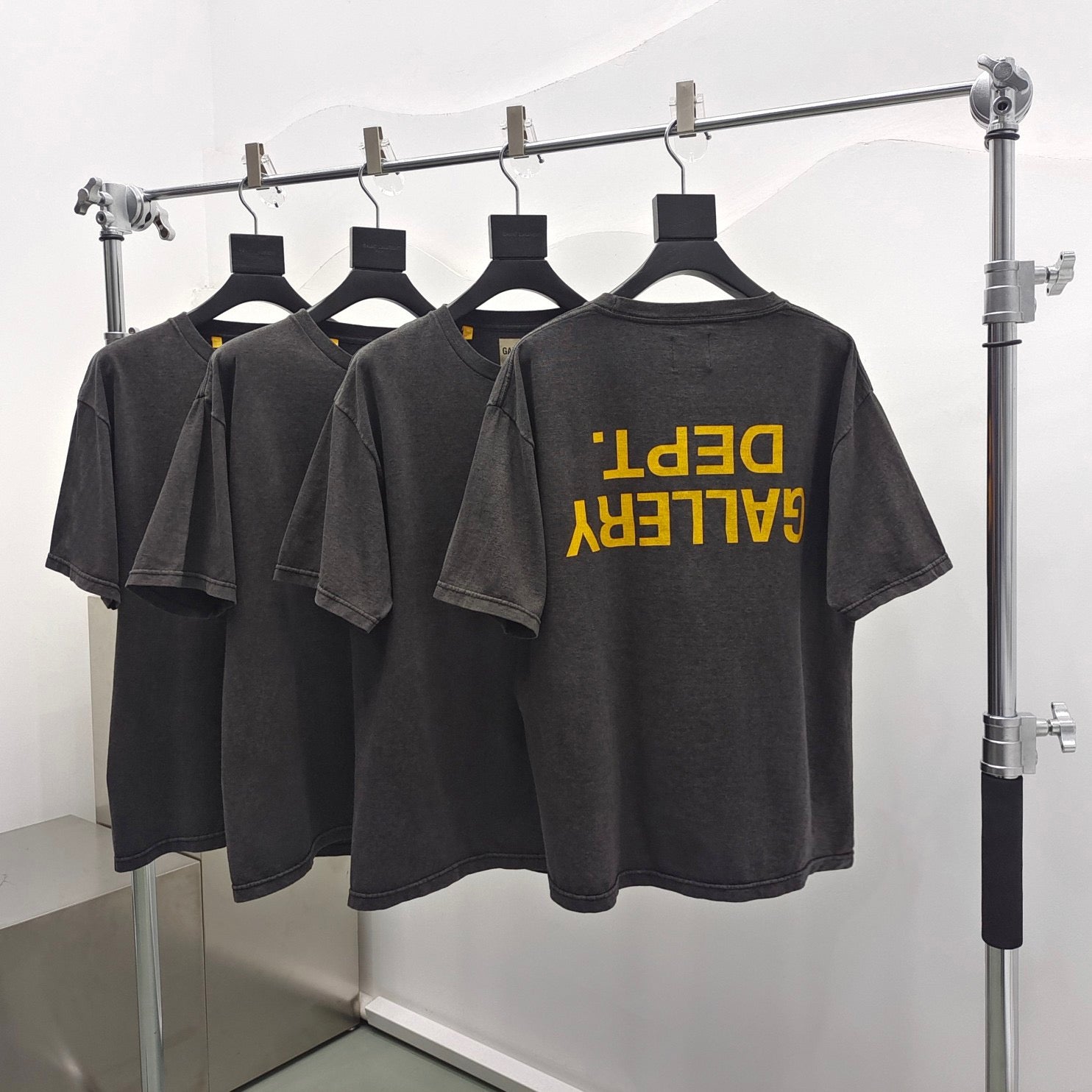 Schwarzes T-Shirt