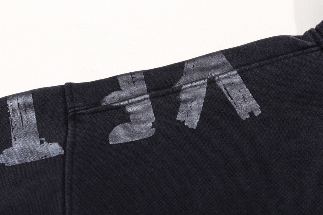 Schwarzer Hoodie