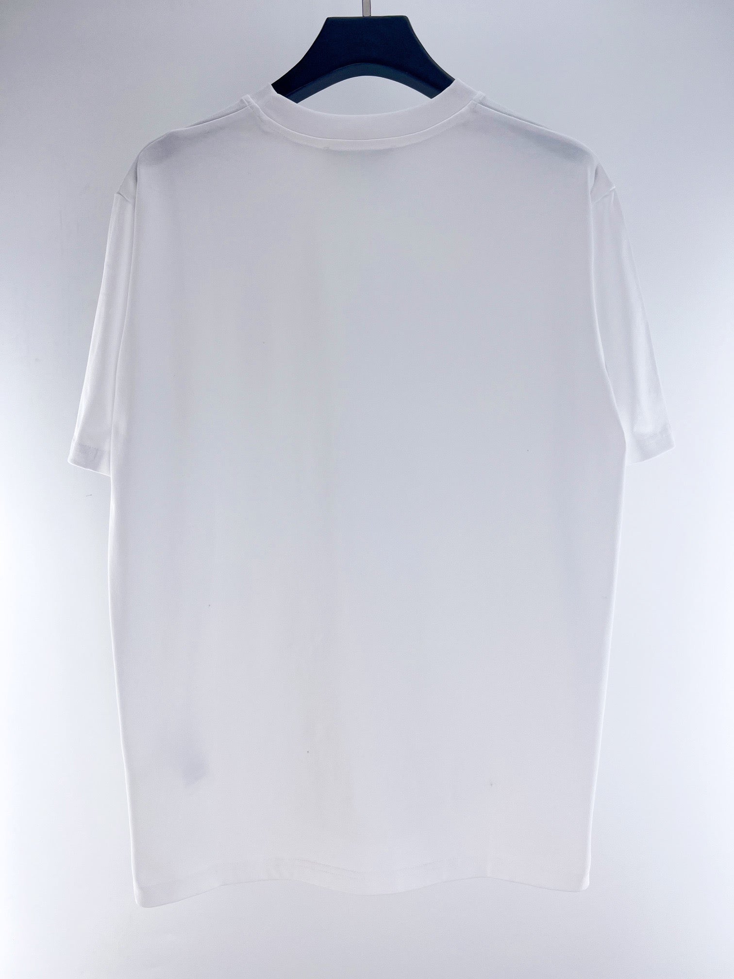 Dark Blue and White T-shirt - Size L - FashionHype.xyz