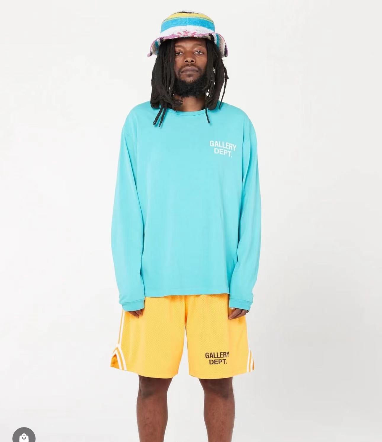Blaues und himmelblaues Sweatshirt