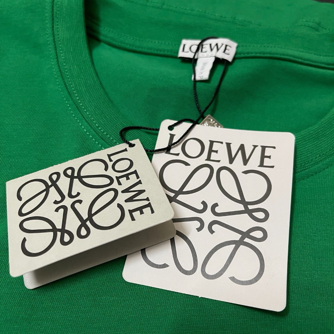 White, Black and Green T-shirt - FashionHype.xyz