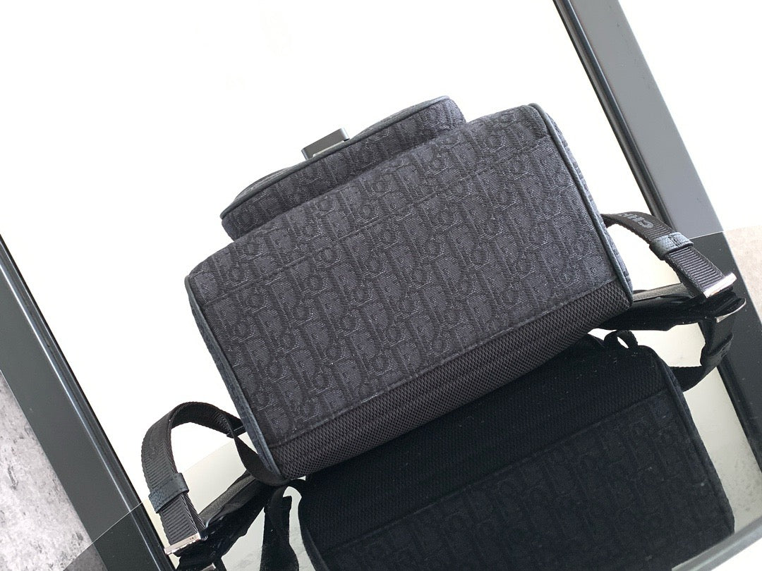 Apricot and Black Bag - FashionHype.xyz
