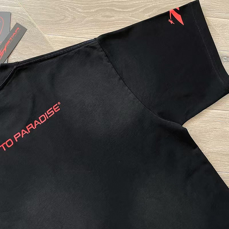 تي شيرت متعدد الألوان