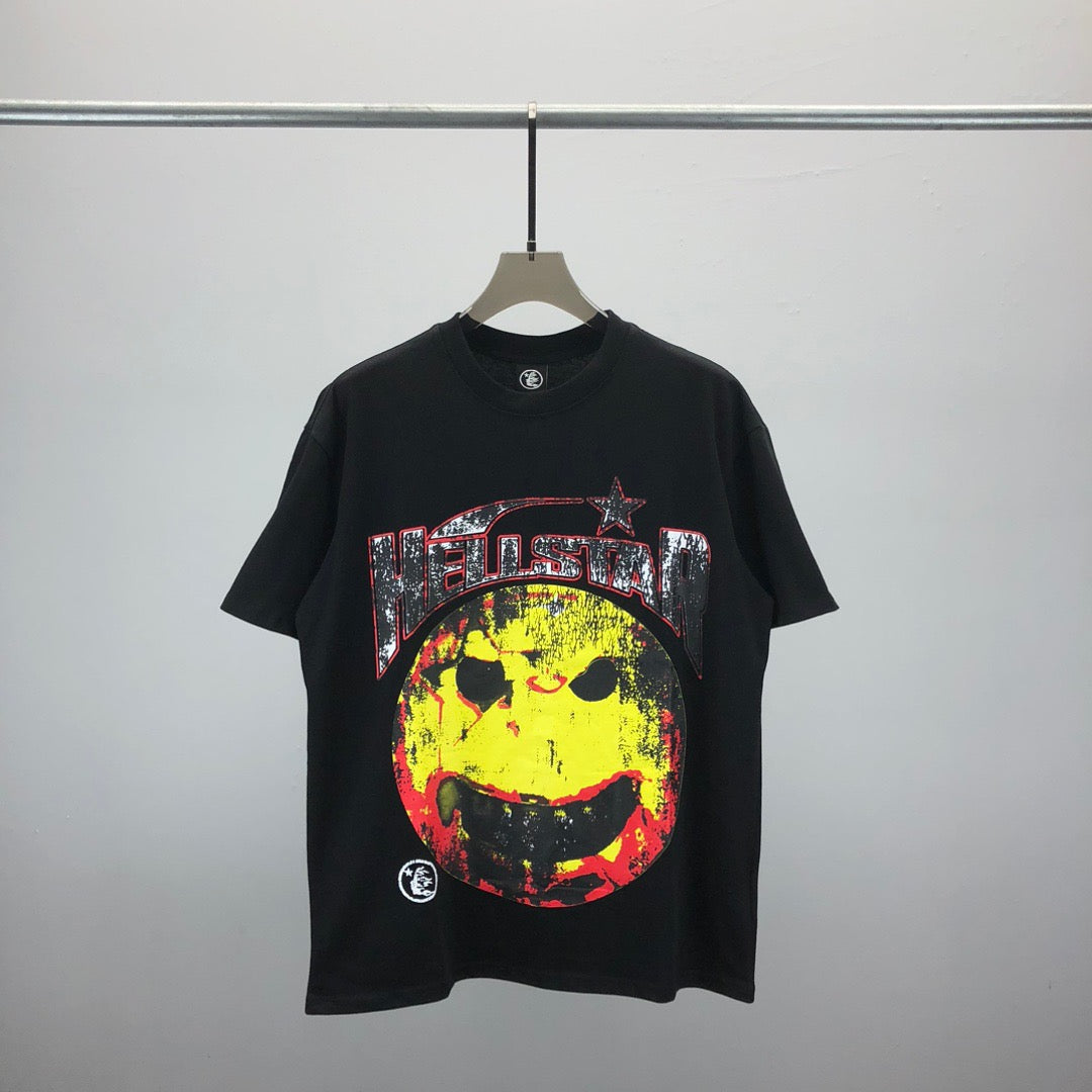Schwarz-weißes T-Shirt