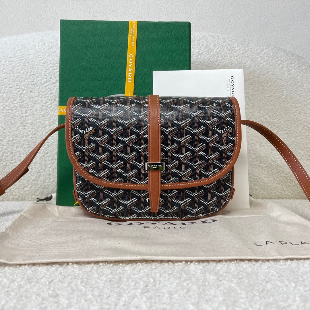 Mehrfarbige Tasche