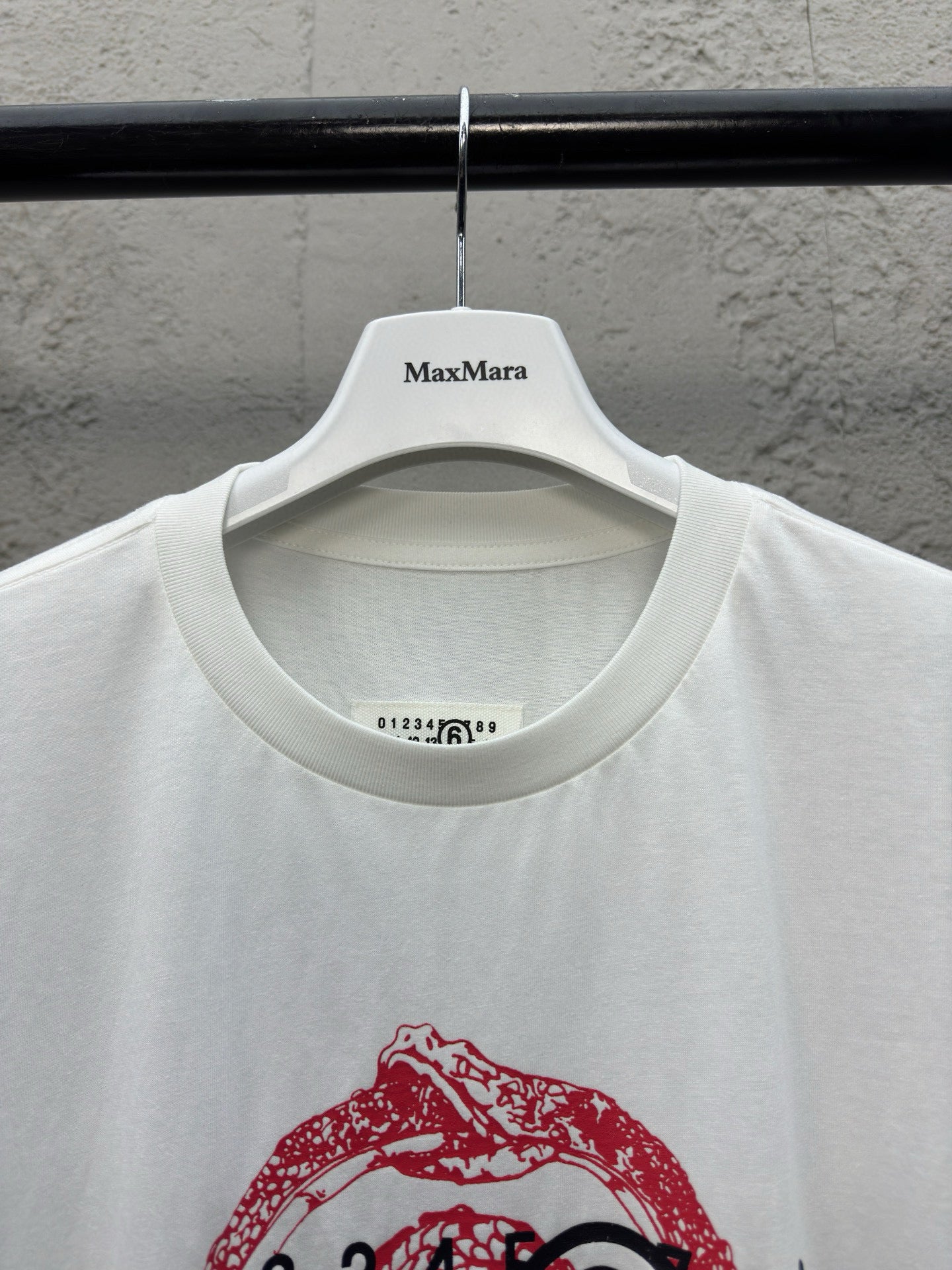 White T-Shirt - FashionHype.xyz