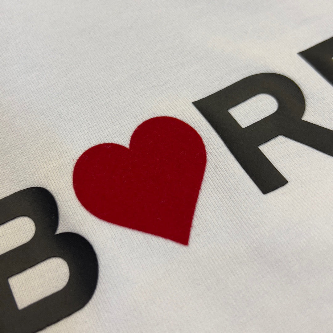 weißes T-Shirt