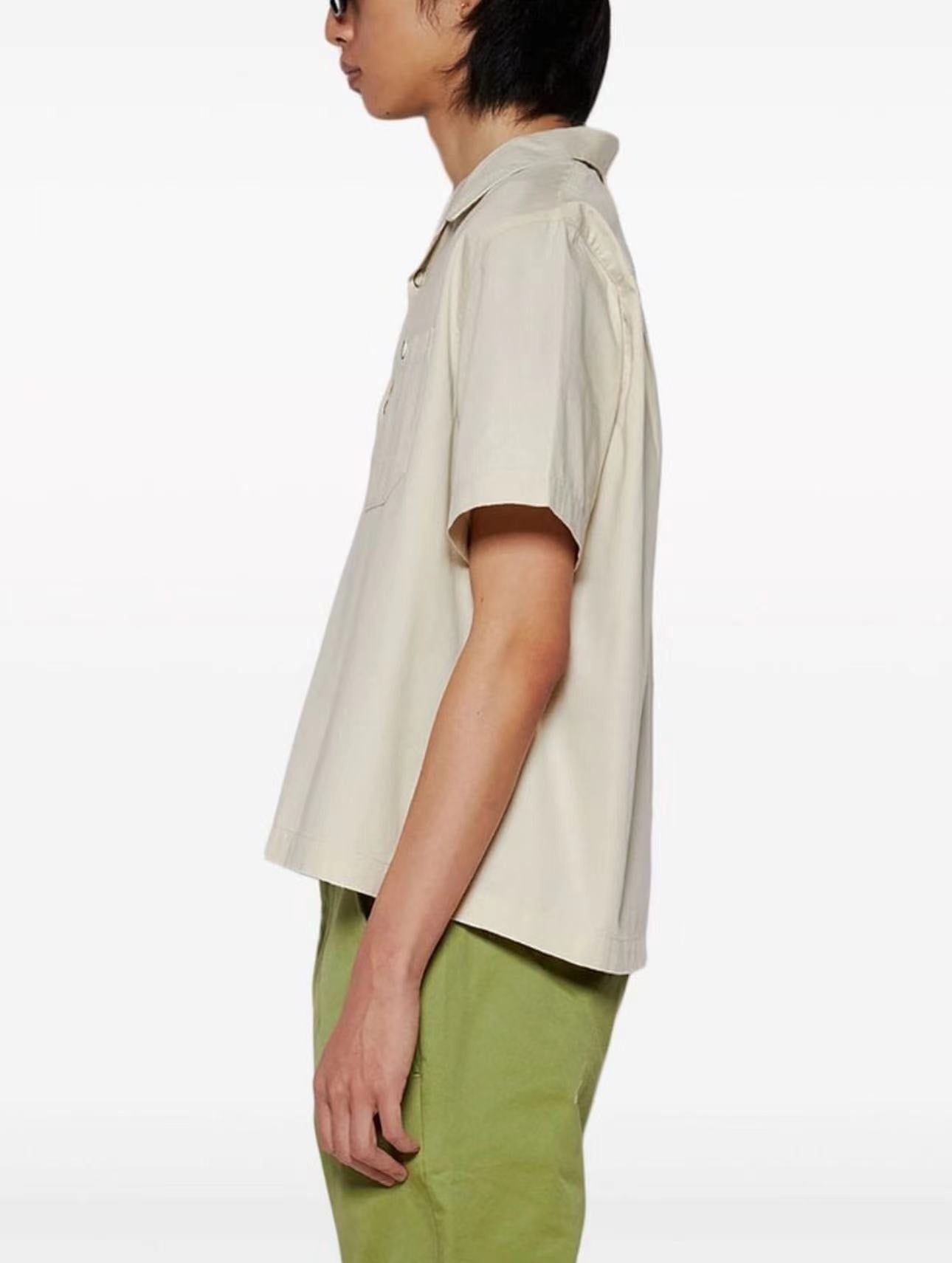 Weiße Jacke