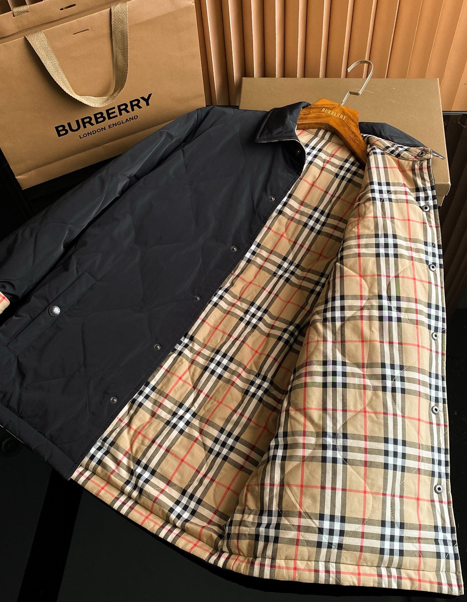 Mehrfarbige Jacke