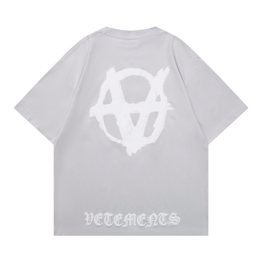 Black and Gray T-Shirt - FashionHype.xyz